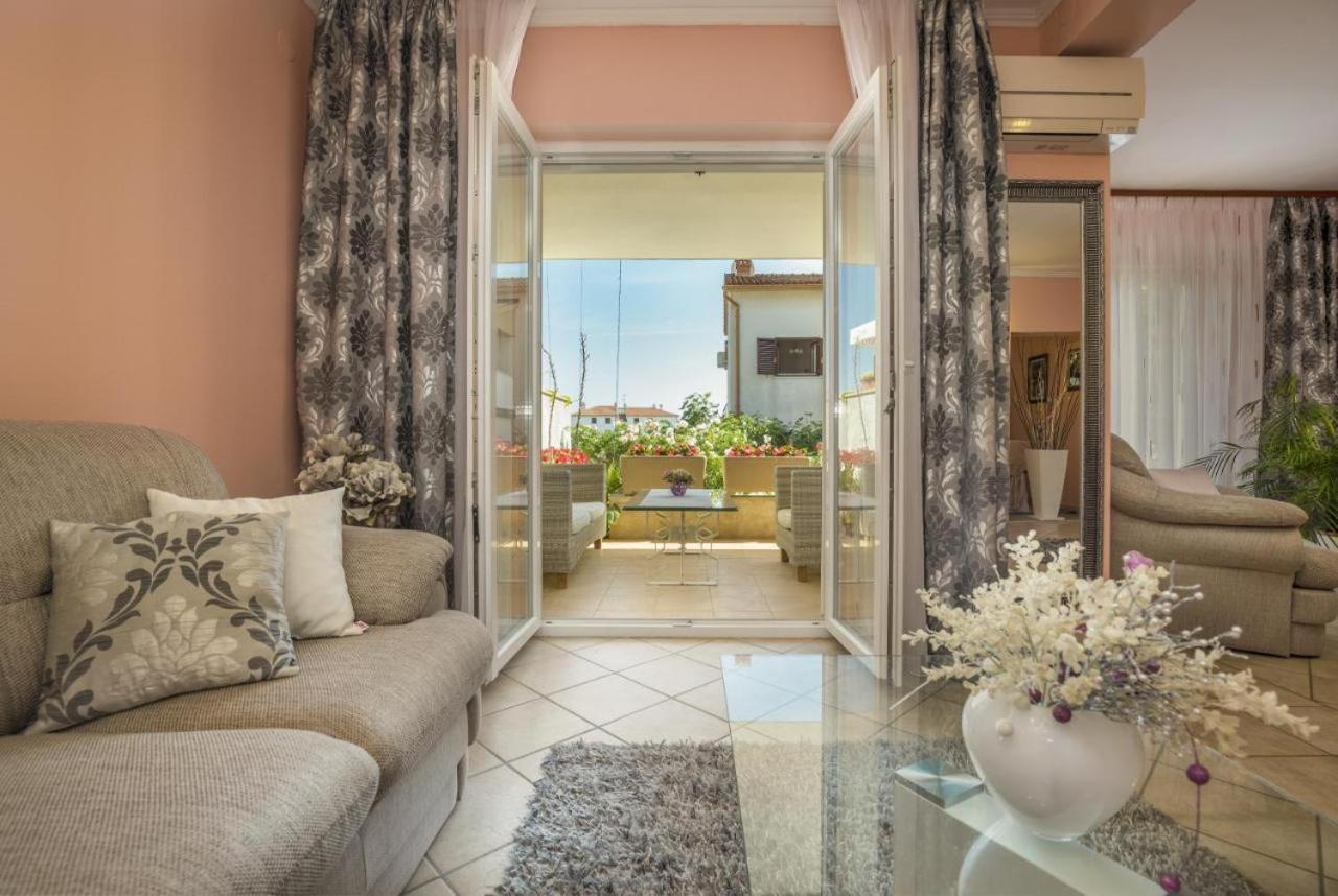 Apartments Ragusa Ровинь Экстерьер фото