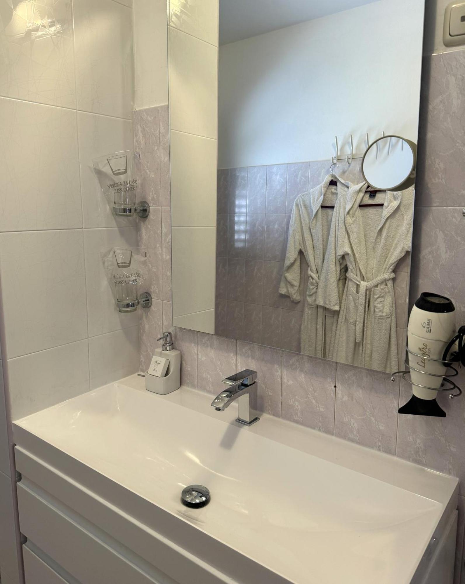 Apartments Ragusa Ровинь Экстерьер фото